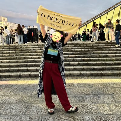 🎮フリを覚えてもらうのってさ、本当むずい作業だよね 🕺でも覚えてください 🏍️ありがとうございます 🎮でもお好きな感じでいいよね。手振るやつとかじゃないやつは 🎮自由です!