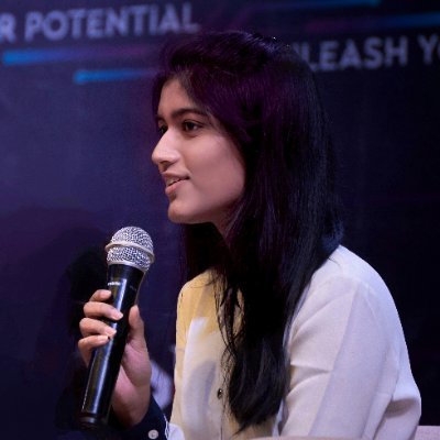 AaliyaAli_01's profile picture. Learner👩‍💻 | Blogger ✍️ | @womentechmakers Ambassador 🌸 | Creatives Lead @gdgc_ngp ☁️ |  Artist🎨