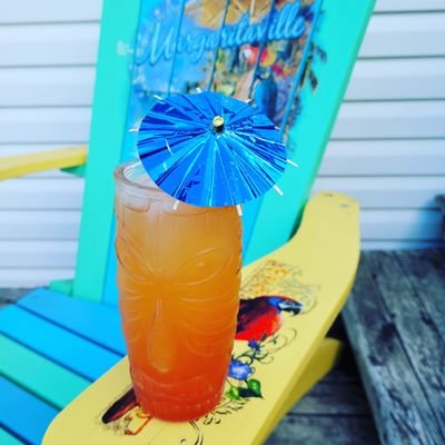 I'm the guy people think of when Margaritaville plays. Devils and Pirates Fan! And oh yes...I am a Parrothead! Fins UP!🇨🇦