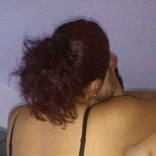 ladonisky's profile picture. Pareja casada saliendo de la monotonía.