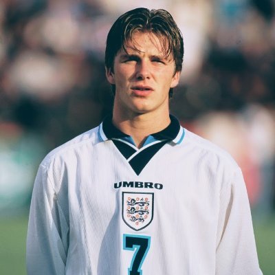 Archive photos throughout the time of the three lions 🦁