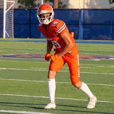 San Angelo Central Bobcat 2027 | 6A | Wide Receiver | 6’3” 180 lbs | Track | HJ | sprint relays | 40 yard-4.7 | Bench 245 | Squat 335 | 4.2 GPA |