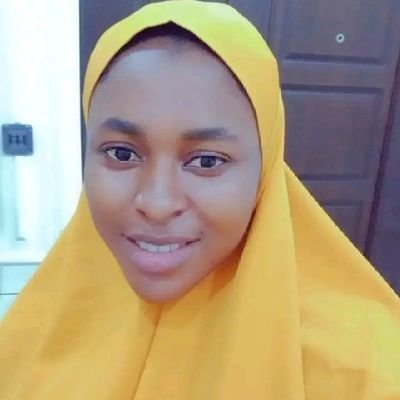 My name is A'isha sulaiman i was born in Bauchi state.
Nigerian Journalist