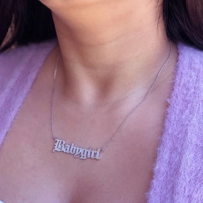 LayUpUnderBey's profile picture. 