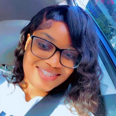 Shednicaappolon's profile picture. 🇭🇹 | Administration publique | Law ⚖️| environnement | droit de la femme.