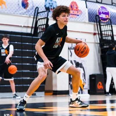 🦅|6”6| PG/SG| SoCal Academy|