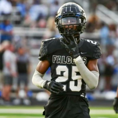 GOD First | North Forney HS | class of 25 |Texas |Defensive Back |GPA: 3.8 /4.0 | 6’2 160lbs |emayfield2007@gmail.com | 4695074191
