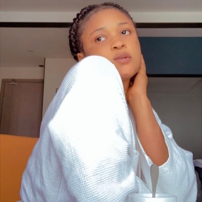 _comiee__'s profile picture. I am still finding my way arround here, I will introduce myself later