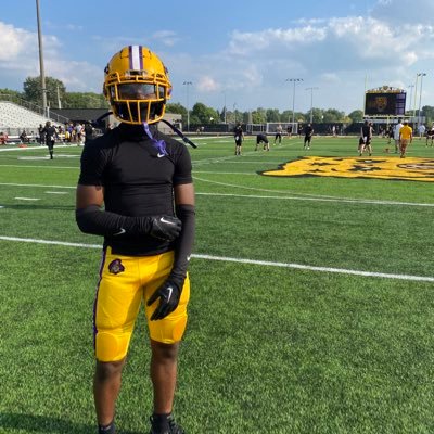 | 3.0 gpa | Height 5’10 | Weight 175lbs | position ATH/DB | 2025 | Reynoldsburg High School (OH) |