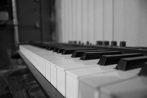 _HeadzUp_'s profile picture. 