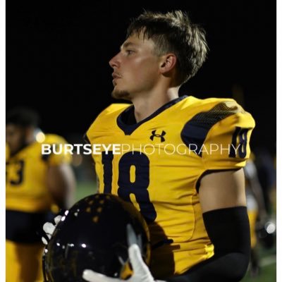 • 6 ft 185 Ibs • 🏈 WR • RCTC 🐝