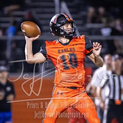 North Olmsted | 2025 | QB/ATH | 6’2 | 188 | 3.0 GPA | 4.6 40 yard dash | email tommyhorsfall@icloud.com | phone number 440-482-9800 | @nofbpersist @bradmaendler