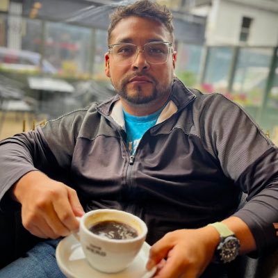 Jer_shares_vids's profile picture. I’ll post and reposting videos that catch my eye and make me think. Create NFTs, play in crypto and digital art, and I'm always curious about business and tech.