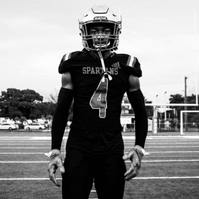 5’9 | 155 | Wr Class Of 24’ @ Monsignor Pace | Get Rich Or Die Trying #AGTG dannyhornejr@icloud.com (954-766-3628)