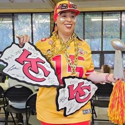 Kansas City Chiefs Super Fan for Life!! Let’s Go get em Chiefs!!! ❤️💛❤️💛