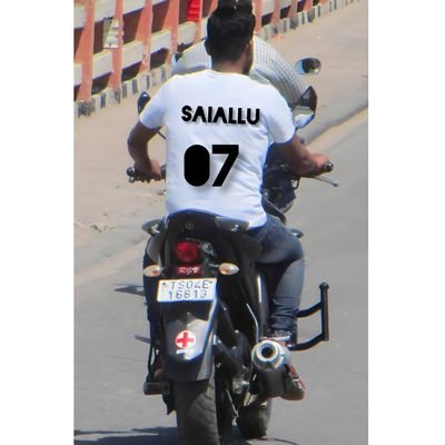SaiAllu03648027's profile picture. #𝘿𝙃𝙁 𝗜𝗖𝗢𝗡 𝗦𝗧𝗔𝗥 😎
#𝙍𝙂𝙑 & PURI THOUGHT S 🤏
#𝗠𝗘𝗗𝗜𝗖𝗔𝗟 𝗕𝗢𝗬🕴️💊
#𝗠𝗘𝗗𝗜𝗖𝗔𝗟 𝗛𝗘𝗟𝗣👐🩺
#సత్యమేవ జయతే🇮🇳
#అనుభవాలే ఆస్తులు🙂