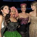 taylor sams - @sellygomezfan10 - Twitter