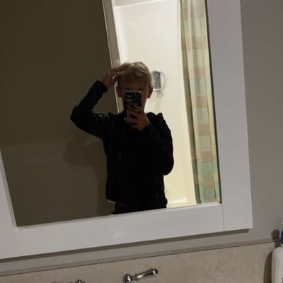 officalmadddox's profile picture. 