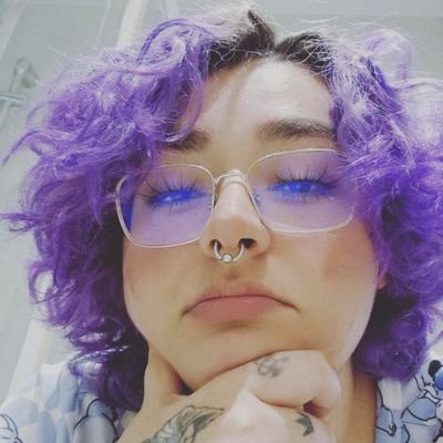 PurpleAkahimePo's profile picture. My illustrations on my IG bellow :)