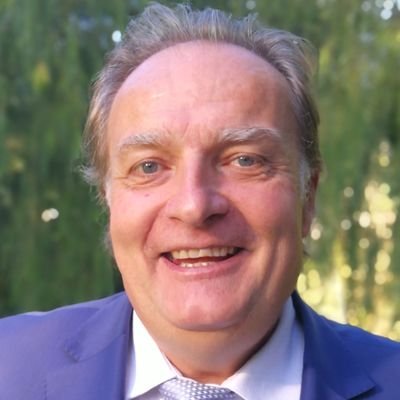 william_laich's profile picture. Je m'éloigne de ceux qui pactisent avec la manipulation des esprits