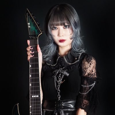 Girls Metal Band Sirius (@Sirius_tw_) Guitar │ ★1st EP『Fly High』 発売中★ │ ライブ▶4/27.28西心斎橋SHOVEL 4/29 ライオンリミテッド栄 4/30青山RiZM │ #菫の間 │