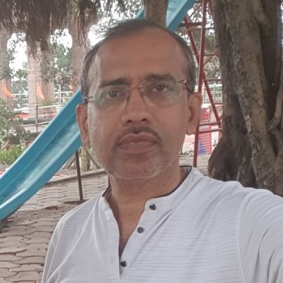 vgmuchhal's profile picture. बोलने से पहले सुनना जरूरी है 
लिखने से पहले पढ़ना जरूरी है 
लोग सुनने से ज्यादा सुनाते हैं 
पढ़ने से ज्यादा पढ़ाते हैं