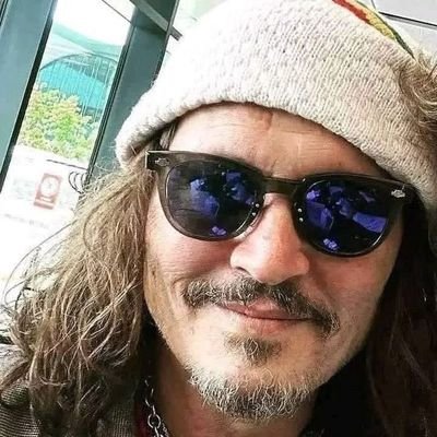 johnnydepp92112's profile picture. 