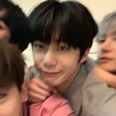 GongJu81079's profile picture. ♡ ⋆｡˙ 채형원 ˙｡⋆♡