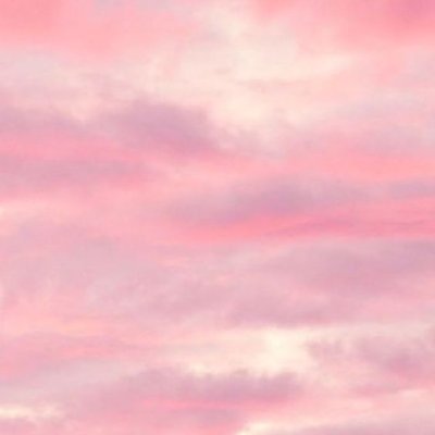 xo__iya's profile picture. Sharing the lessons I learned about branding and in life to inspire you in your journey as a Creatorpreneur 💓☀️