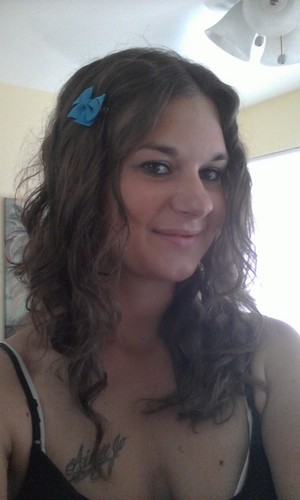 Michigan native, disc golf enthusiast, connoisseur of beer, love everything nautical, and a working mommy