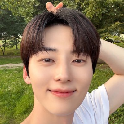 @MINHYUN_PLEDIS 🧡🍑