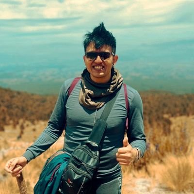 Híbrido de Gen Z y millennial.
No te enojes, te quiero como prójimo.
Tratando de hacer de este mundo, un lugar mejor para todos 🪬✨👁️