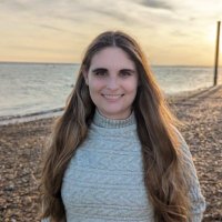 Izzy Searle Writer (@izzy_searle) 's Twitter Profile Photo