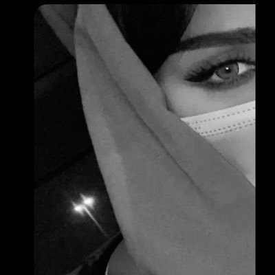 خذني دائماً على محمل الإستثناء فأنا لا اشبه البقيه