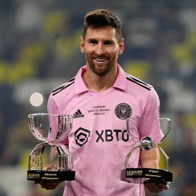🔴Liverpool FC Fan | Messi is the goat 🐐 | I love Horror Movies | I FOLLOW BACK ASAP!!