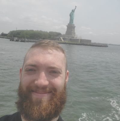 chickenfriday17's profile picture. aspiring ghost writer and blog poster