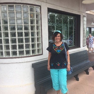 BarbaraGoo50501's profile picture. 