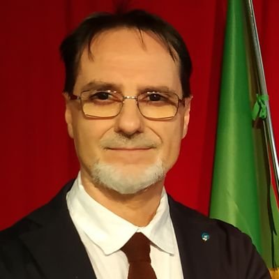 MS Computer science, MA philosophy of language, politics - vicepresidente Consiglio Comunale di Pesaro