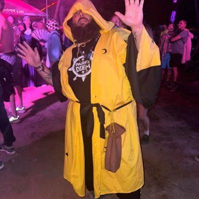 ScottHallNOats's profile picture. Always ankle HIGH in deep thoughts.

I have opinions. I share those opinions here.