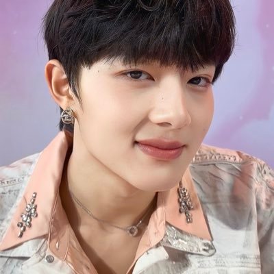 ⋆。˚ ☁︎ ˚。ℕ𝕦ℕ𝕖𝕨 ᓚᘏᗢ⋆。˚☽˚。⋆ หลงรักแก้มนู่มๆ ปากรูปหัวใจ และสันกรามคมๆของนูนู่⌇ยิ่งตามยิ่งหลงมีอยู่จริง🥹💕🤏🏻✨꒰#NanaNu #ZeeNuNew #ซนซน ꒱ | fan acc