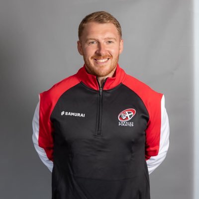 Marketing & Media Manager @CornishPirates1. Host of @ChampClubsPod. Content Creator with @Cornwallrugby. All views my own.