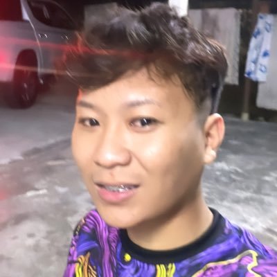 1mla_'s profile picture. 