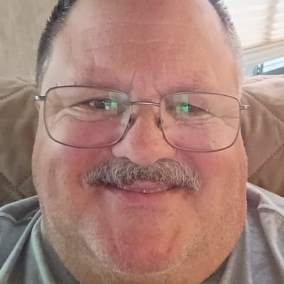 BesandMark94858's profile picture. 