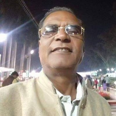 पत्रकारिता जियो ओर जीने दो,
अन्यथा न ले फॉलो कीजिये फालोबेक सुनिश्चित,
ईश्वर की माया कहि धूप कहि छाया सरकार के पास धन/जन विपक्ष के साथ हम