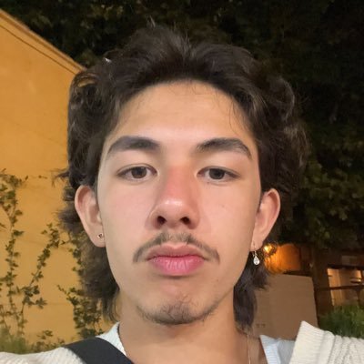 SimonLabd's profile picture. 