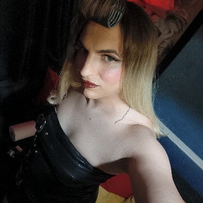 Ts just looking to party and adult content and enjoy the play, Ts escort and content producer