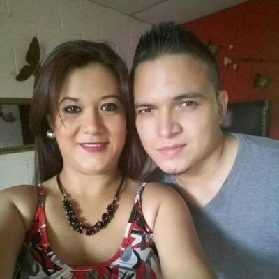 AdrianHern32484's profile picture. santanecos de corazon ❤