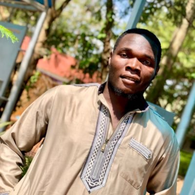 biomedical engineer. God first🙏🙏||Arsenal my team ||Uganda 🇺🇬my country||basketball my favourite 🤩||i play chess too||Bugema is my university||\