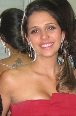 Nutricionista, mestranda em Ciências Nutricionais pela UNESP (Araraquara), são-paulina e apaixonada por basquetebol!!!!