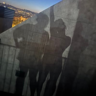 ddbay23's profile picture. she/her